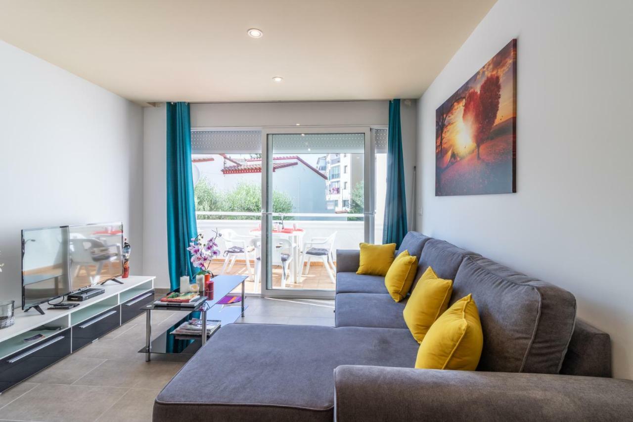 Goldhome - Valira Empuriabrava Exteriér fotografie