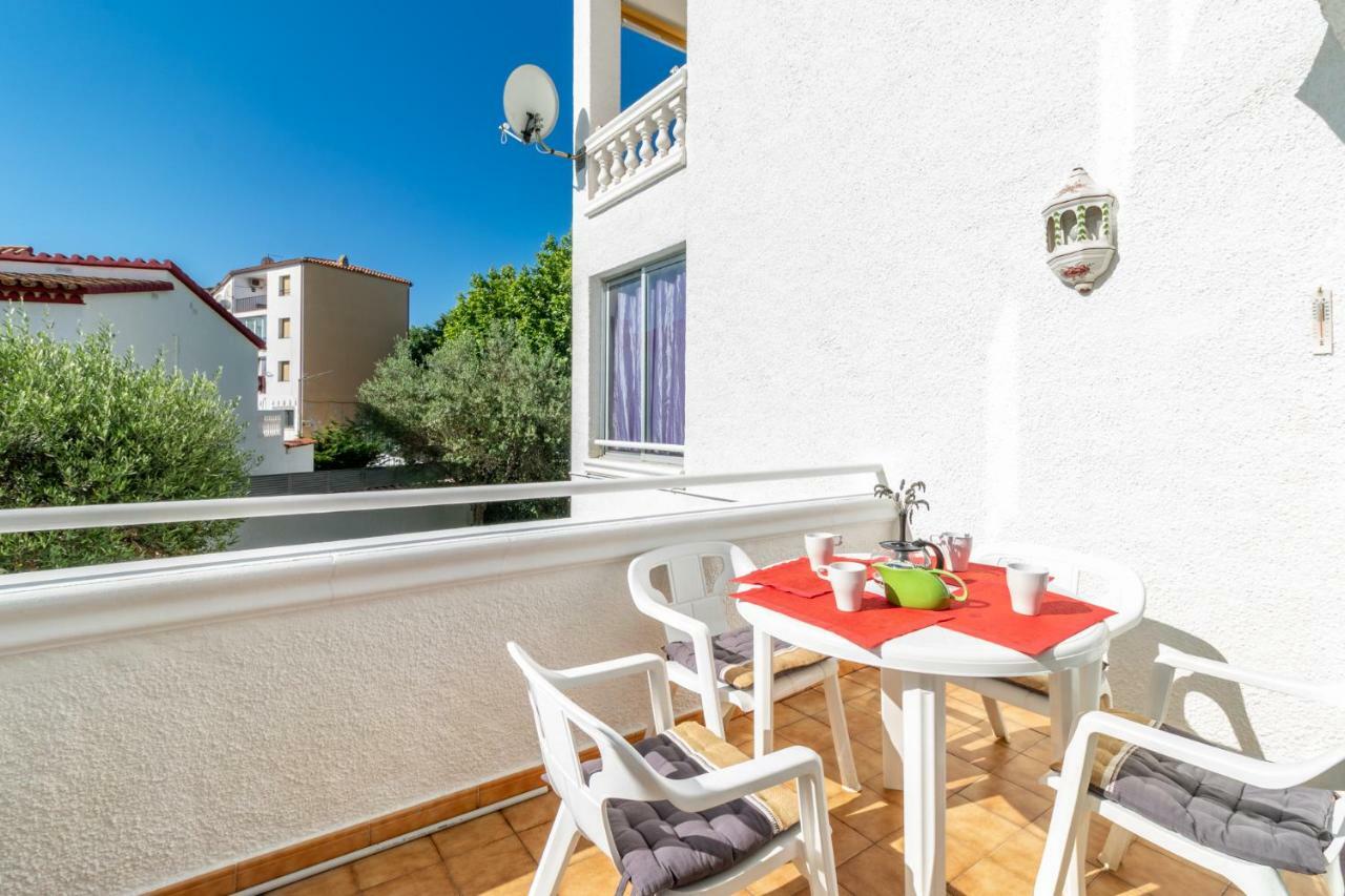 Goldhome - Valira Empuriabrava Exteriér fotografie